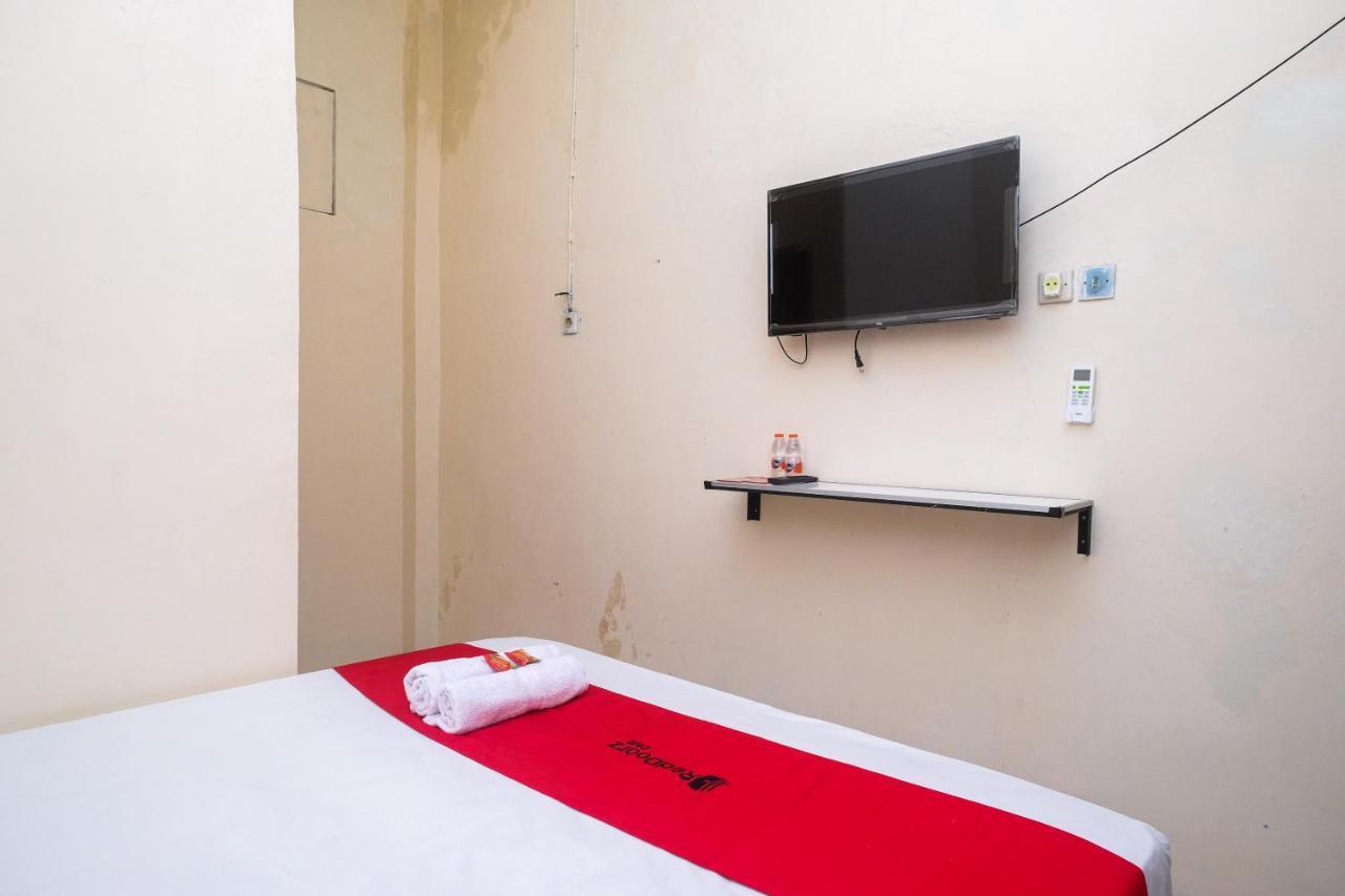 Reddoorz Near Plaza Ambarrukmo Yogyakarta Hotel Maguwo Luaran gambar
